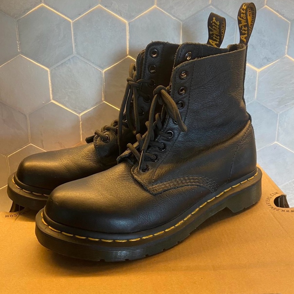 Dr. Martens 1460 Black Pascal Leather Combat Boots
